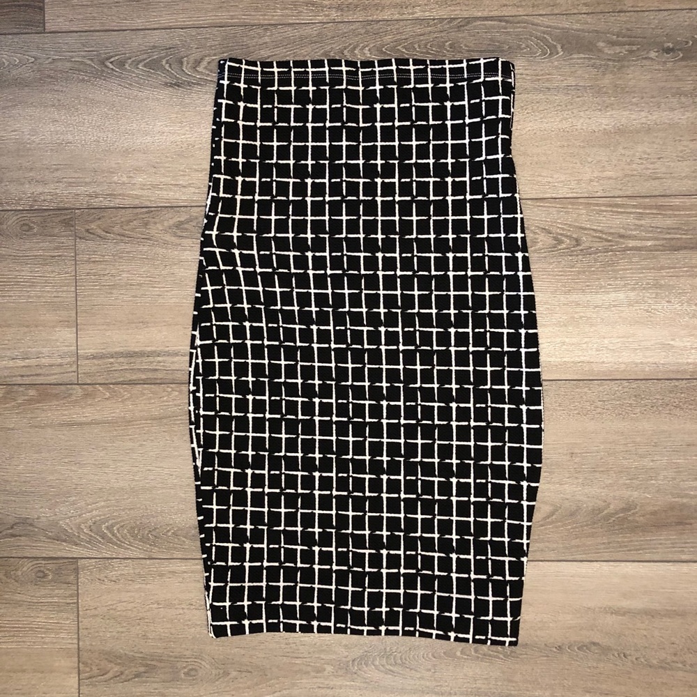 Sirens NWT grid pencil skirt